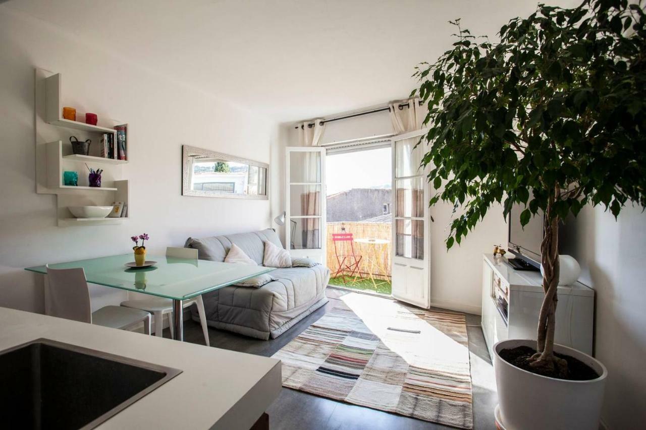 Le Piano Par Dodo-A-Cassis Apartment Exterior photo